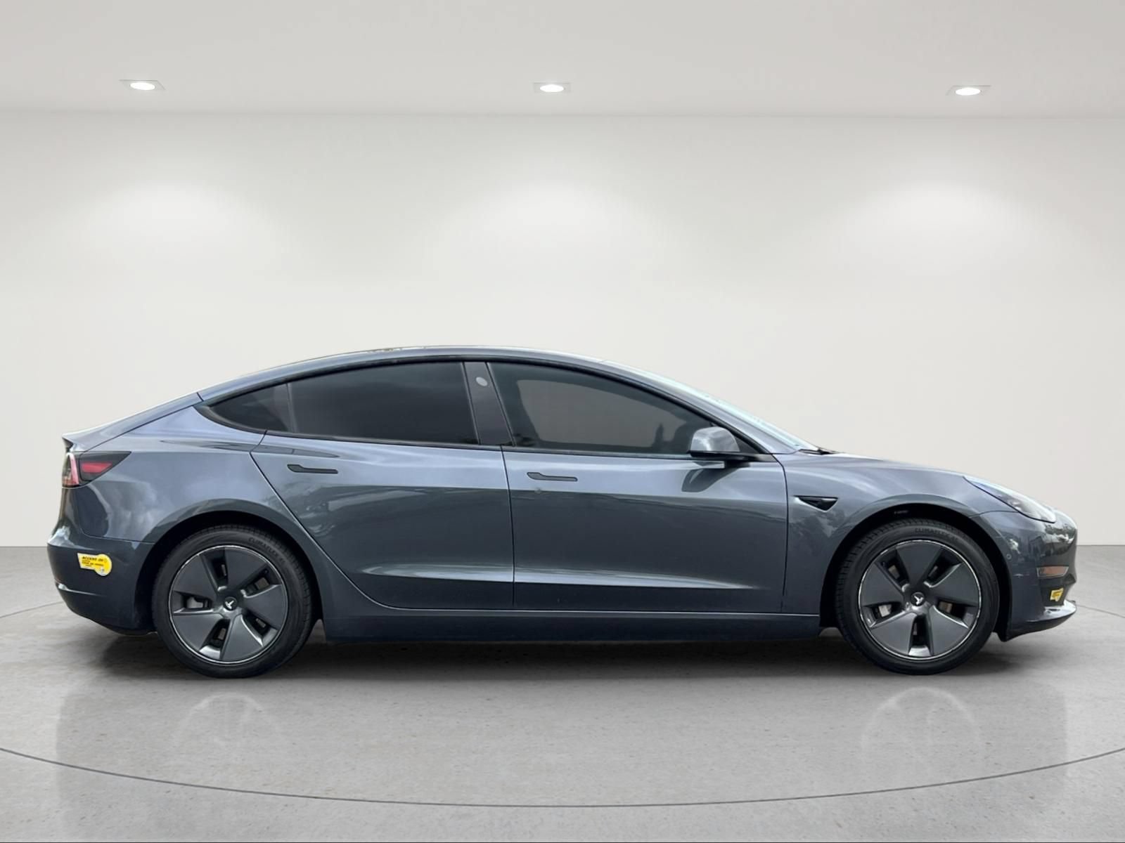 Used 2022 Tesla Model 3 Long Range AWD/4WD image 6