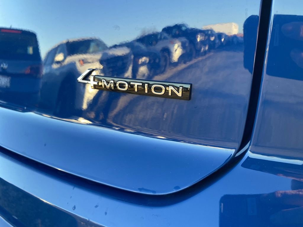 New 2026 Volkswagen Atlas Cross Sport SEL Premium R-Line image 37