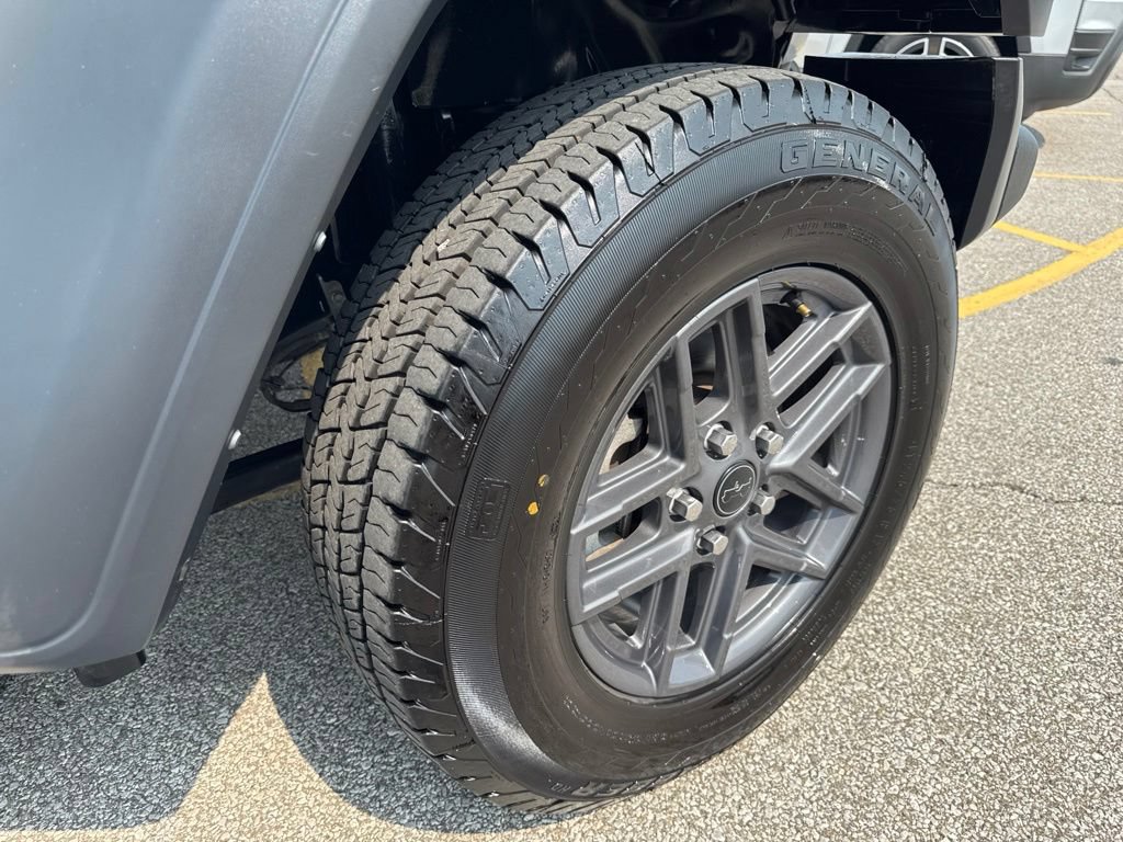 Used 2024 Jeep Wrangler Unlimited Sport AWD/4WD image 46