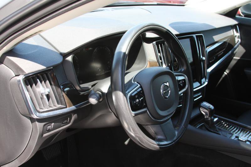 Used 2018 Volvo S90 T6 Momentum w/ Convenience Package AWD/4WD image 24
