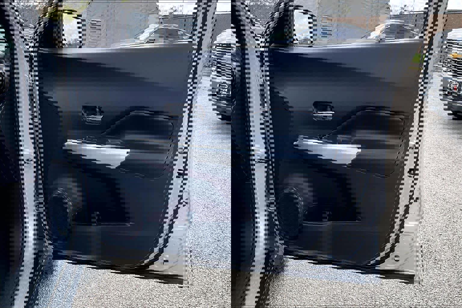 Used 2019 Nissan Kicks SR w/ SR Premium Package image 21