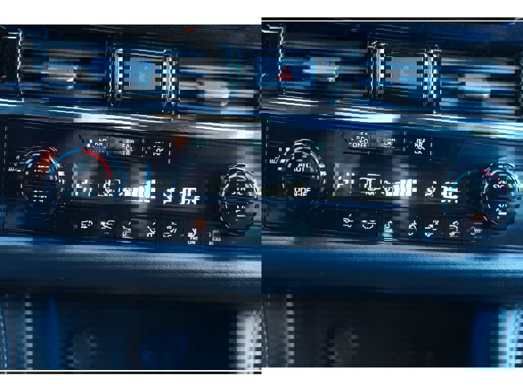 Used 2025 Nissan Pathfinder Rock Creek image 25