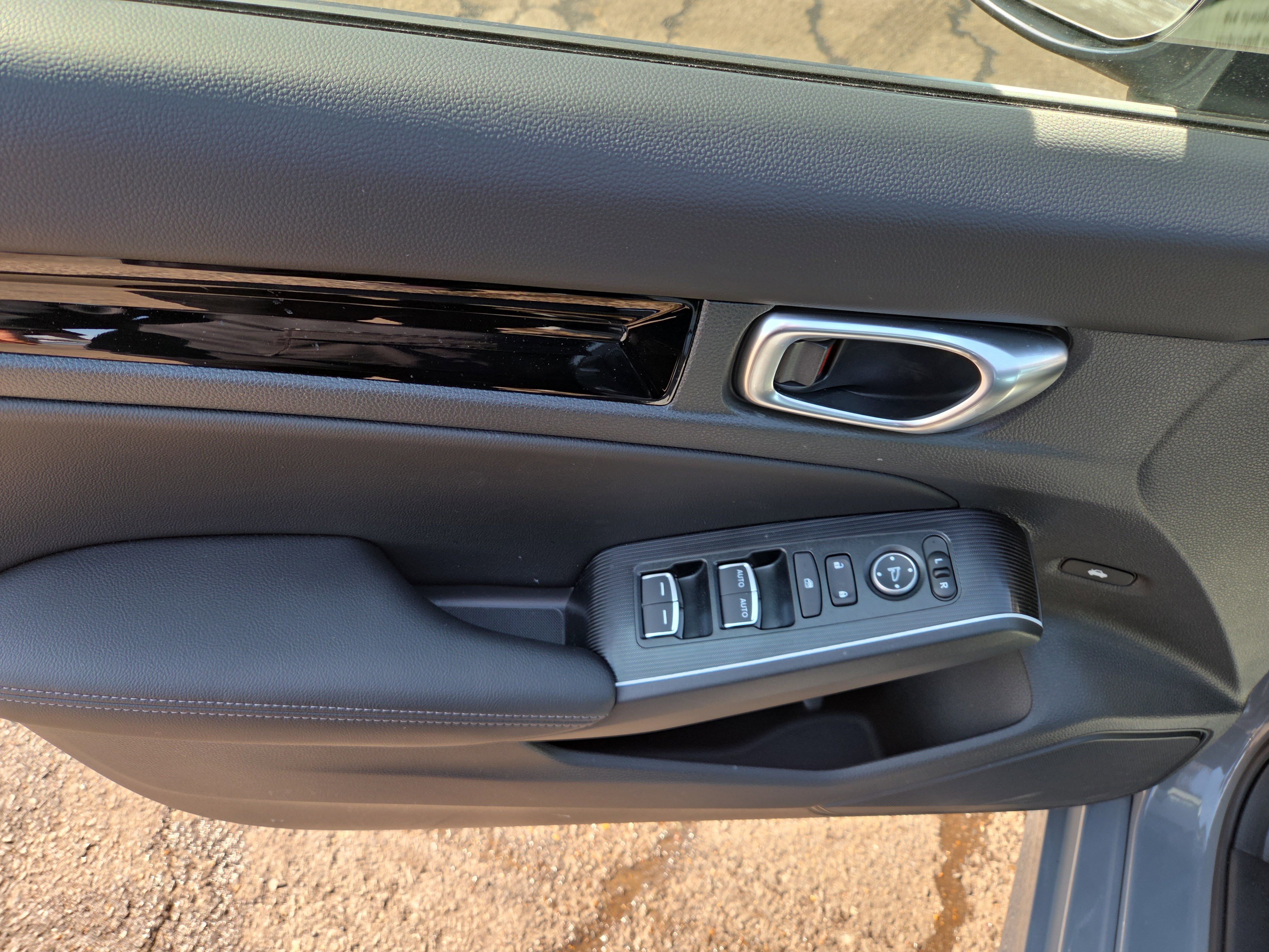 Used 2026 Honda Civic Sport Touring image 5