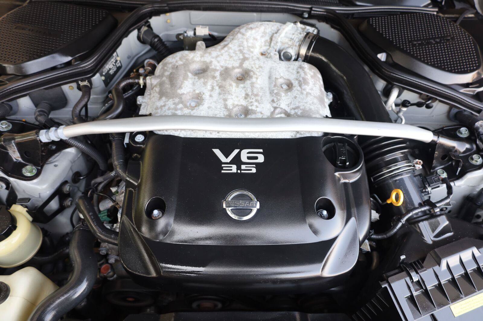 Used 2004 Nissan 350Z Touring RWD image 18