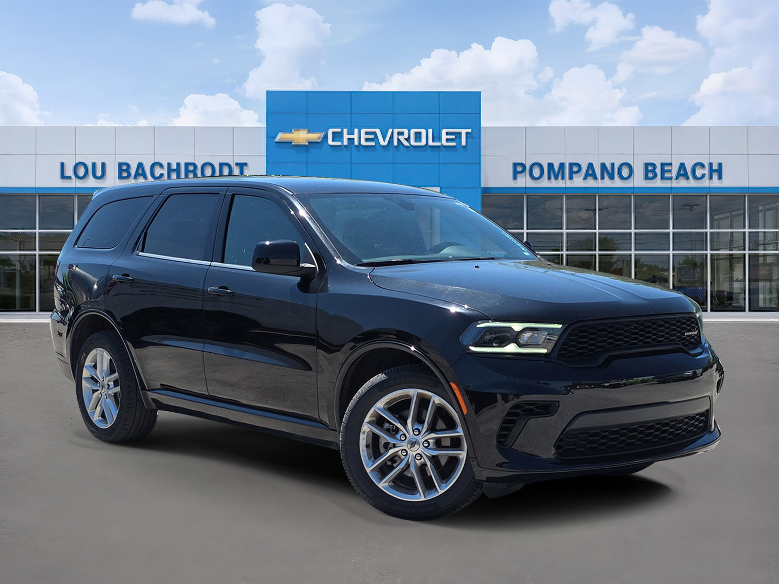 Used 2023 Dodge Durango GT image 1