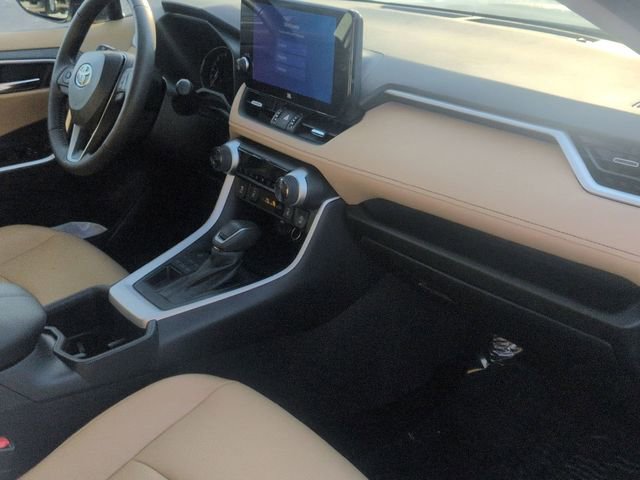 Certified 2025 Toyota RAV4 XLE Premium image 30