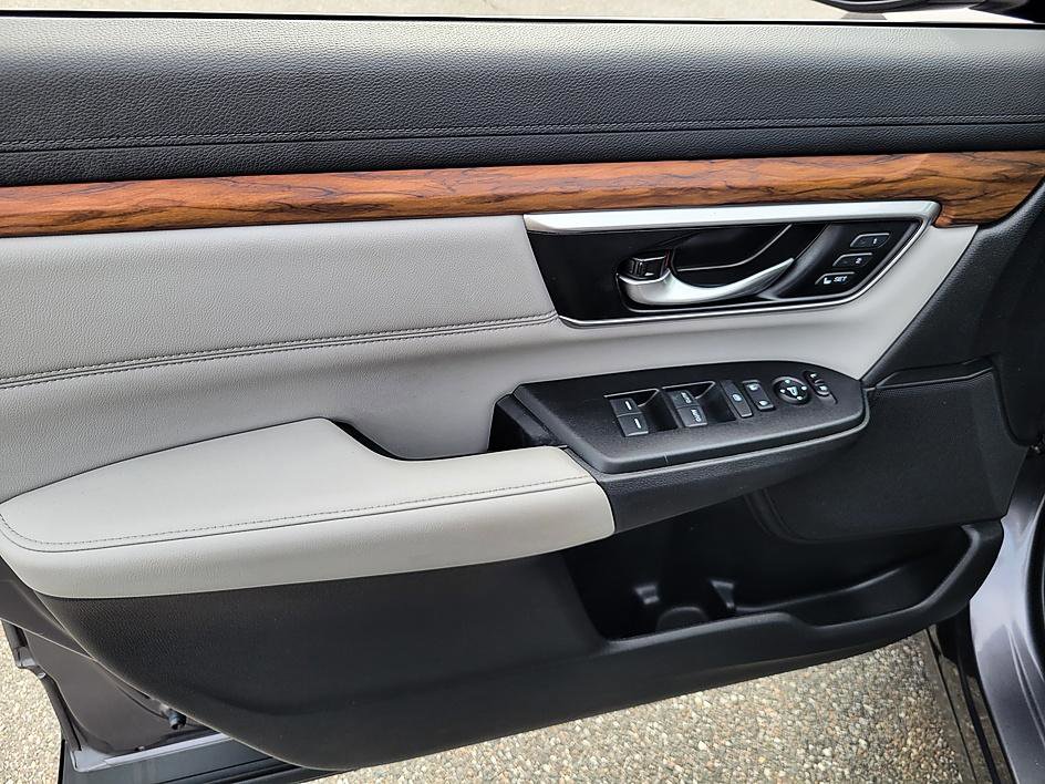 Used 2021 Honda CR-V EX-L image 9
