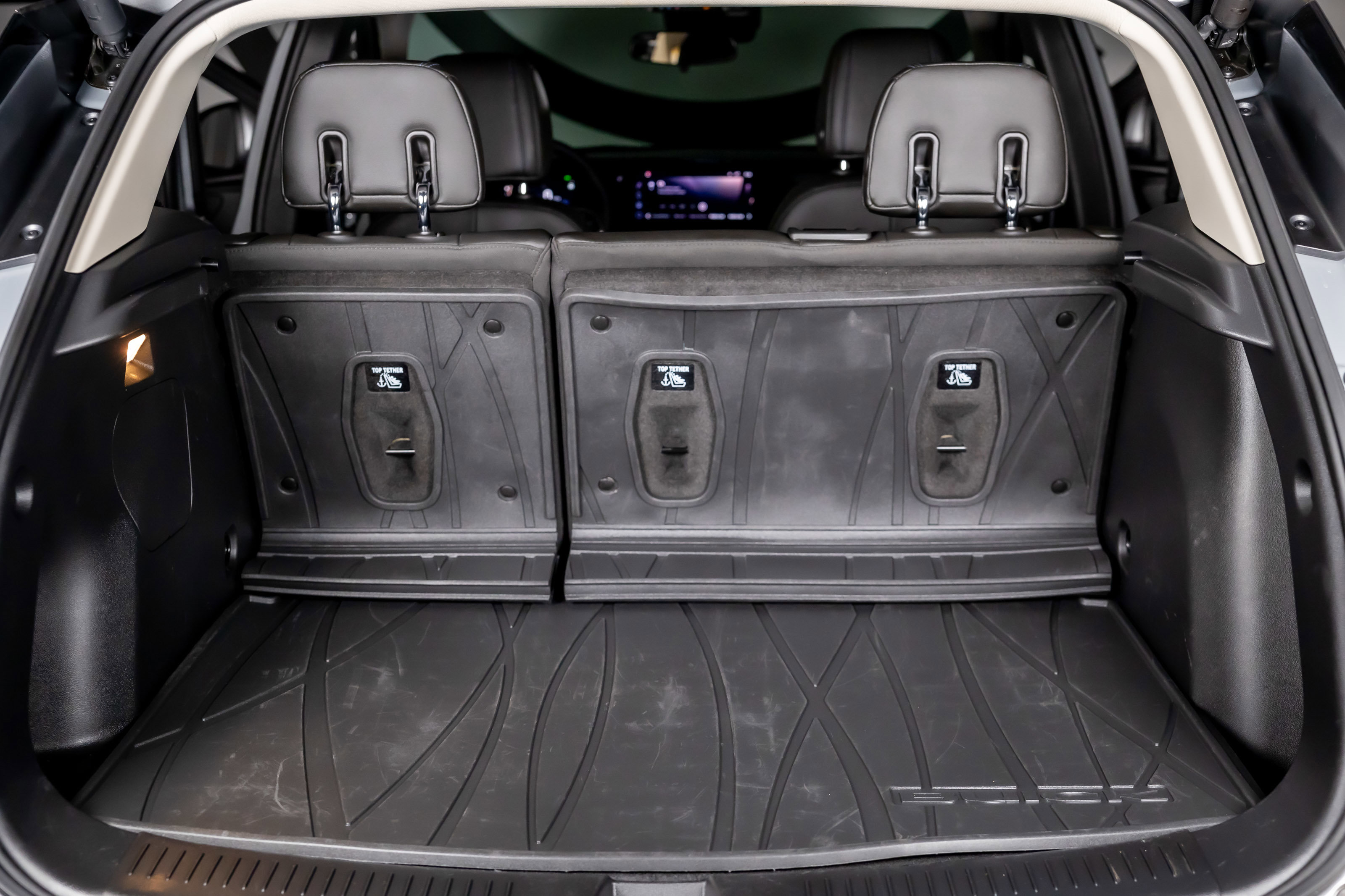 Used 2025 Buick Encore GX Sport Touring image 36