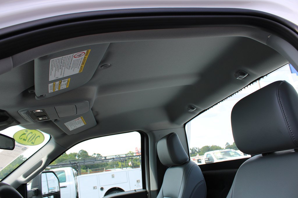 Used 2025 Ford F350 XL w/ XL Driver Assist Package RWD image 19