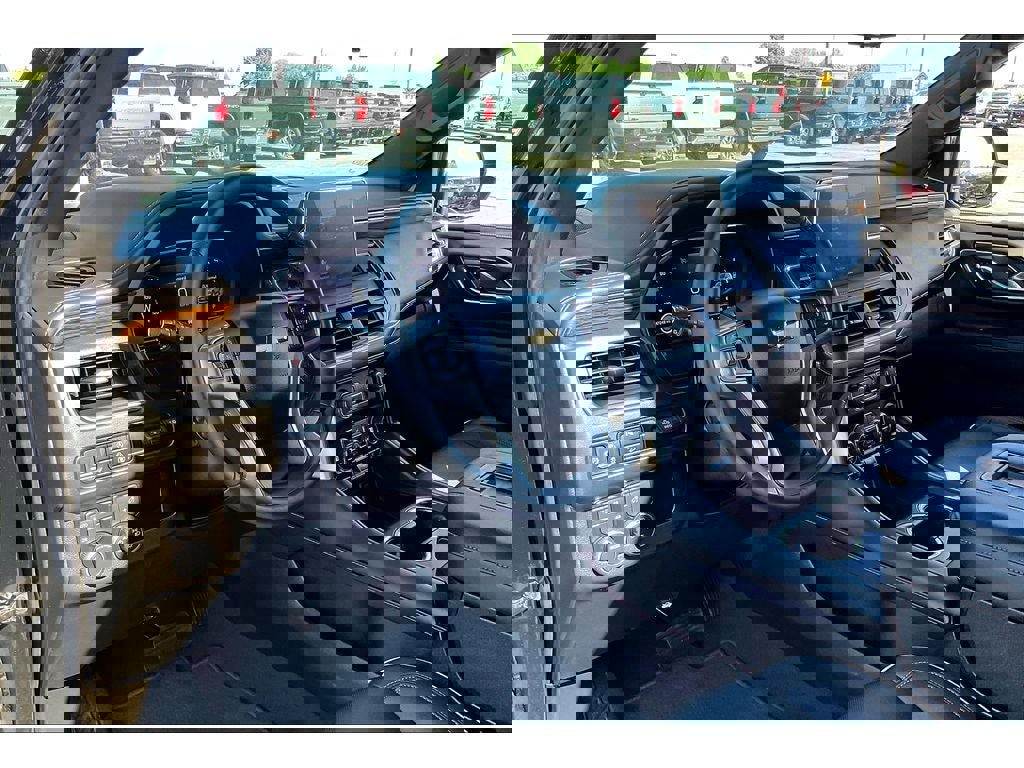 Used 2023 Chevrolet Tahoe Premier image 15