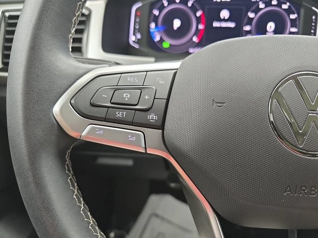 Used 2023 Volkswagen Atlas SE w/ Panoramic Sunroof Package FWD image 14