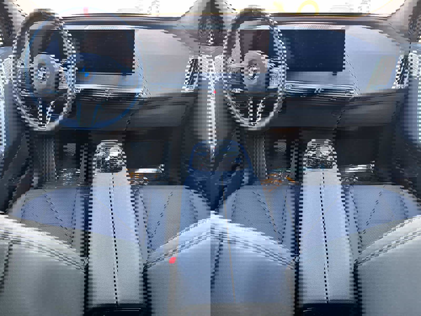 Certified 2025 BMW iX M60 image 16