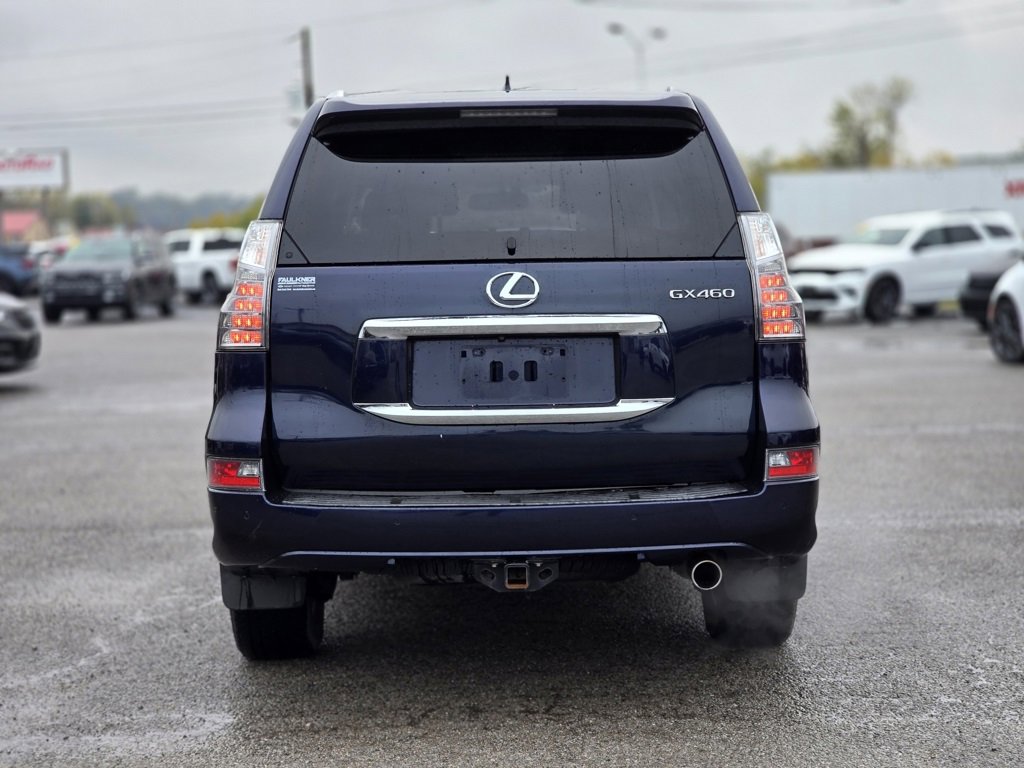 Used 2017 Lexus GX 460 image 6