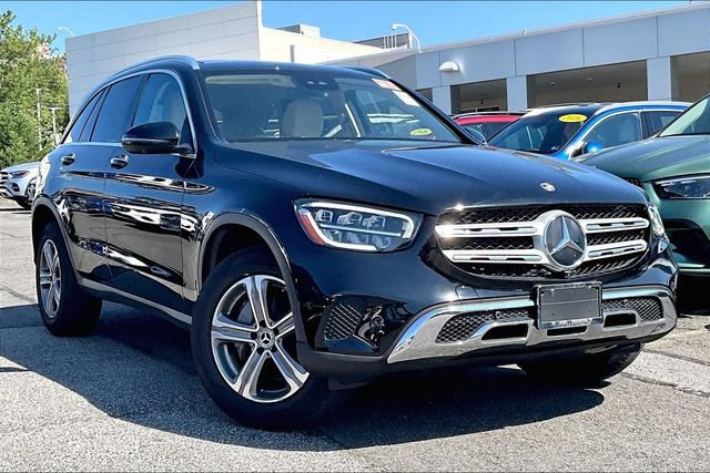 Certified 2022 Mercedes-Benz GLC 300 4MATIC w/ Multimedia Package Lite image 1