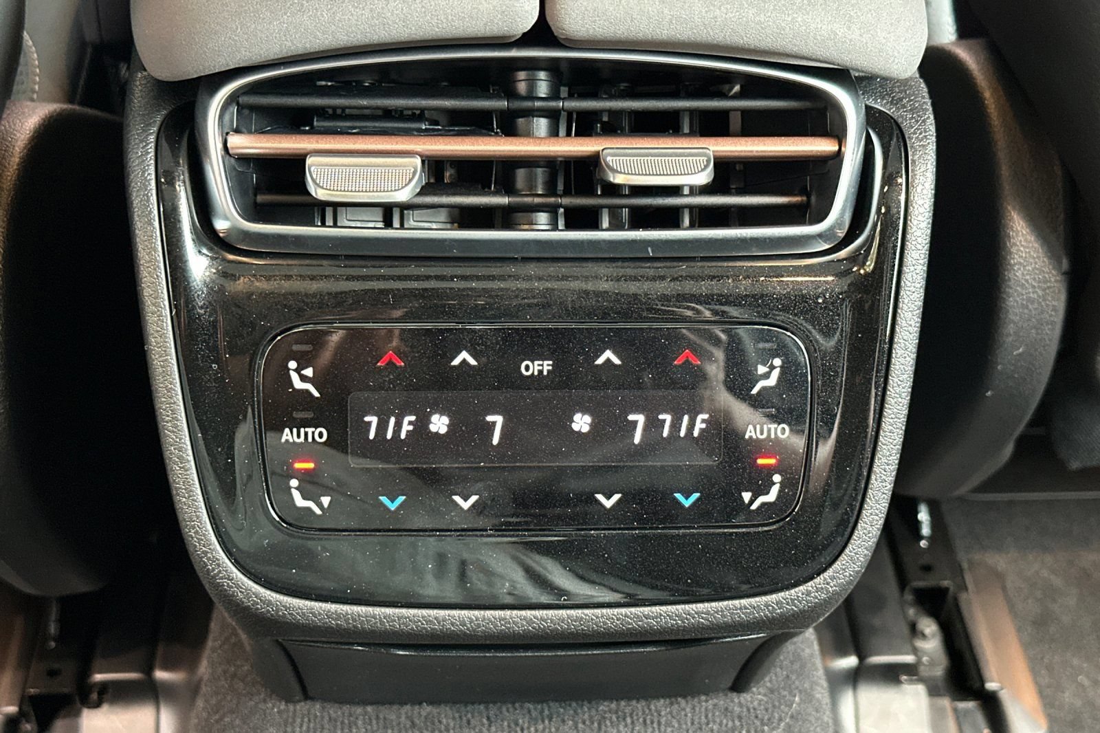 Certified 2025 Mercedes-Benz EQS 450+ 4MATIC Sedan image 16