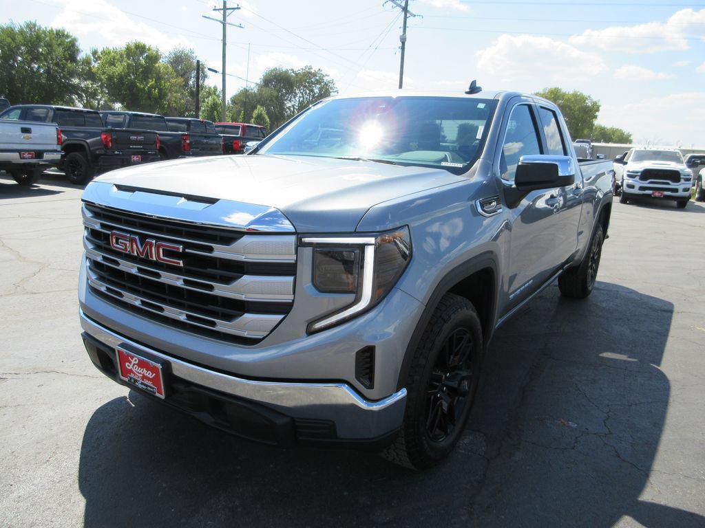 Certified 2026 GMC Sierra 1500 SLE RWD image 10