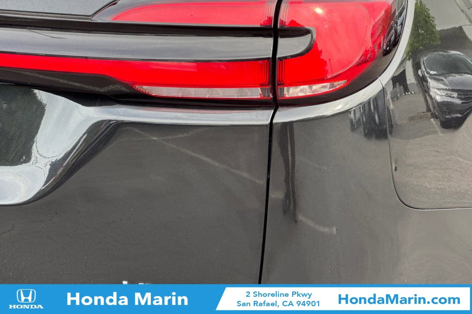 Used 2023 Chrysler Pacifica Limited image 37