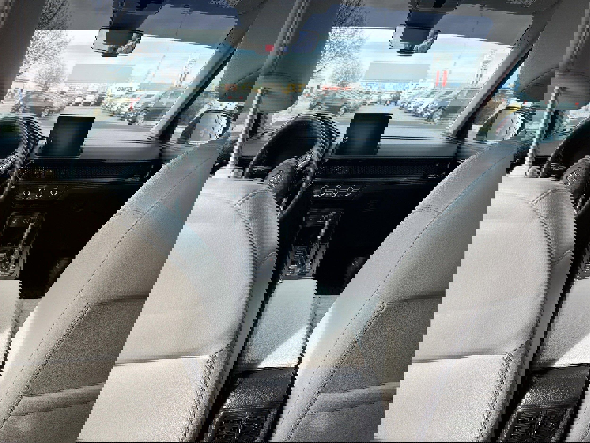 Used 2024 Honda CR-V EX-L image 12