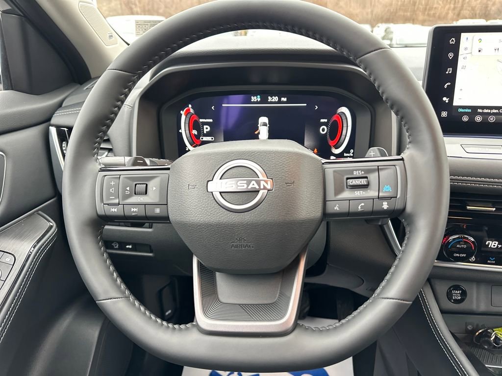 Used 2026 Nissan Rogue Platinum w/ Platinum Premium Package image 19