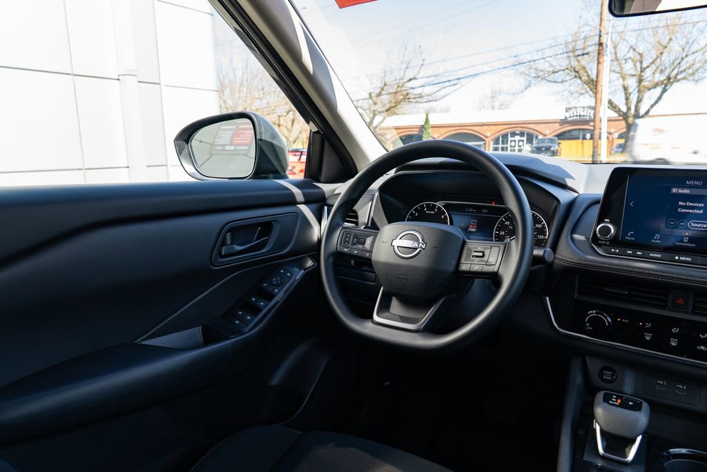 Certified 2025 Nissan Rogue S image 11