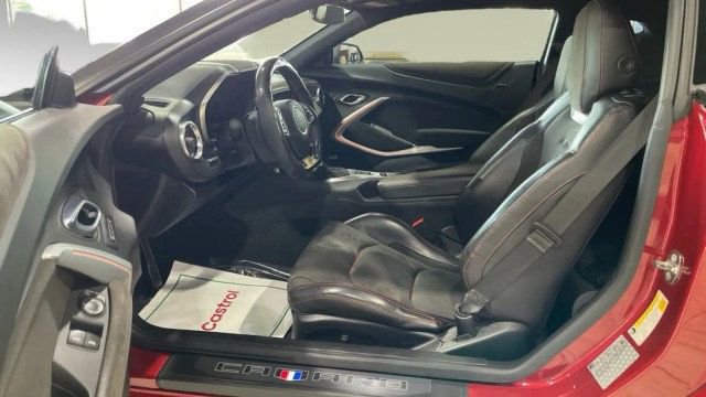 Used 2018 Chevrolet Camaro ZL1 RWD image 10