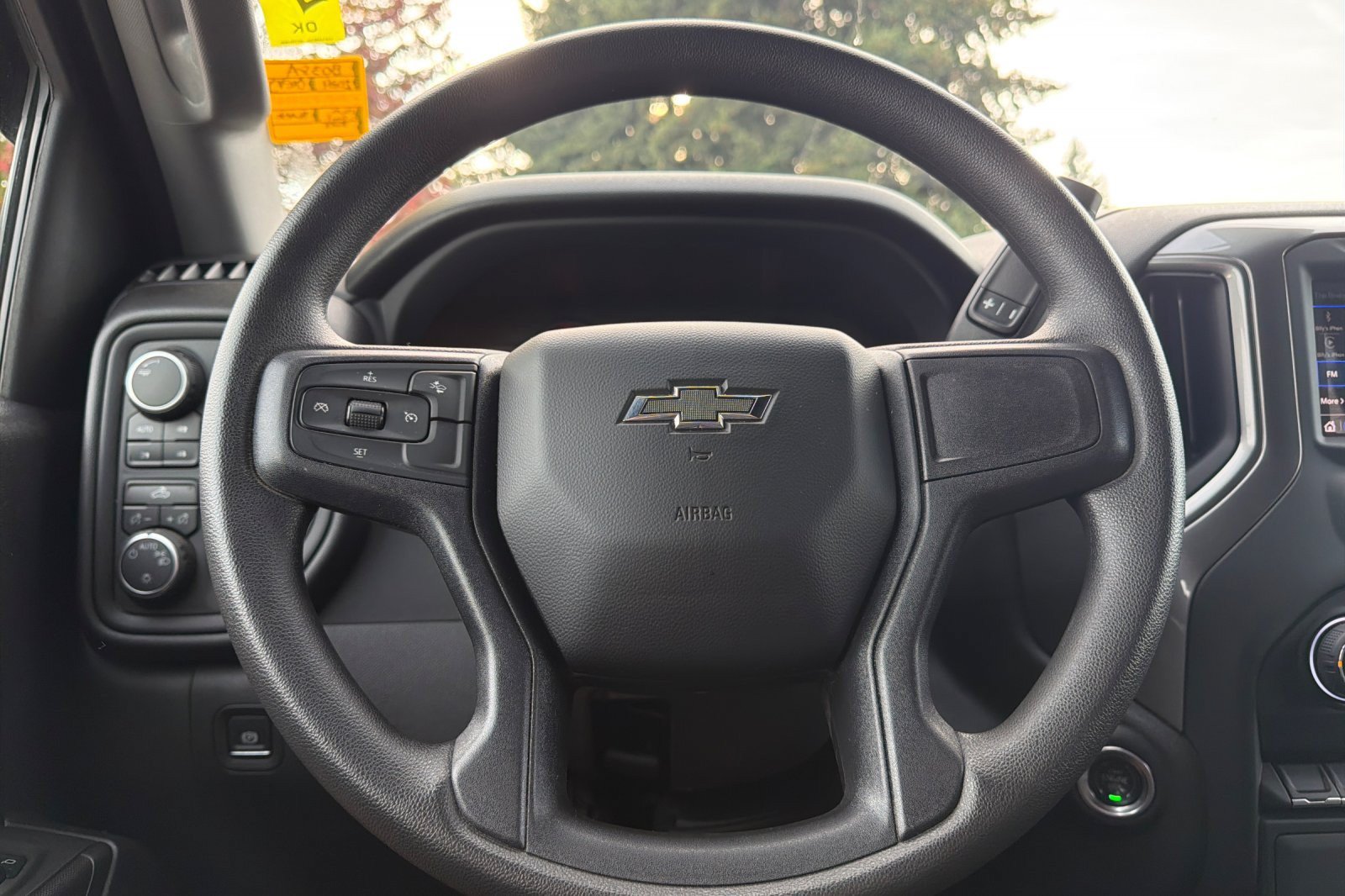 Used 2024 Chevrolet Silverado 1500 Custom Trail Boss w/ LPO, Dark Essentials Package AWD/4WD image 19