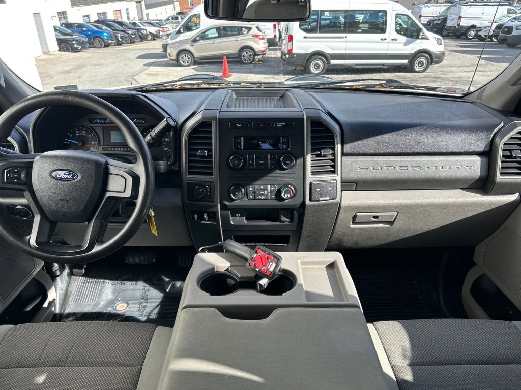 Used 2019 Ford F350 XL w/ Power Equipment Group image 6
