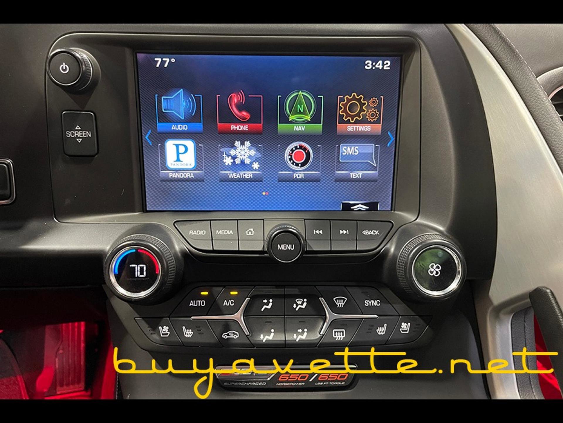 Used 2015 Chevrolet Corvette Z06 w/ Z07 Performance Package image 16