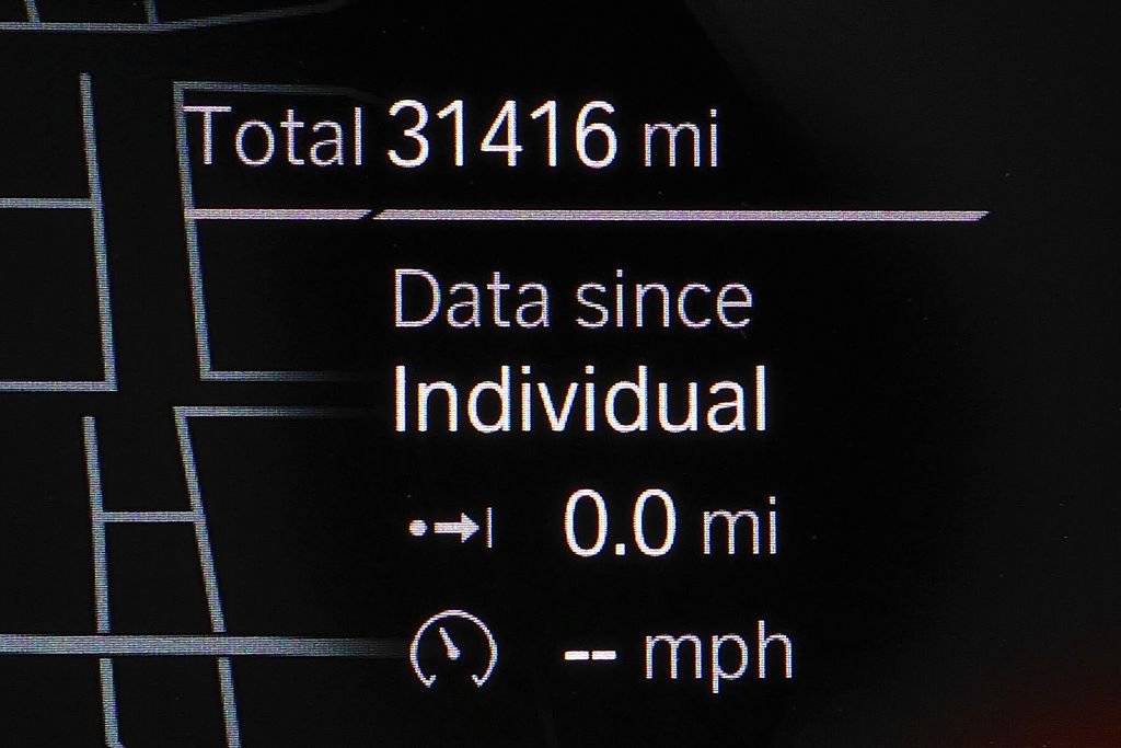 Used 2023 BMW X3 sDrive30i w/ Premium Package w/ZPA image 32