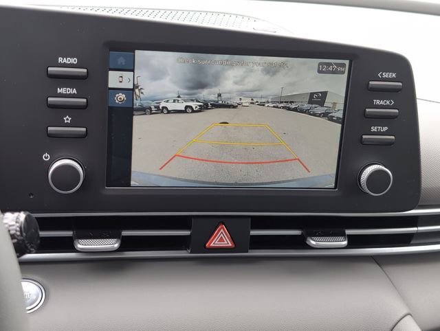 New 2026 Hyundai Elantra Hybrid FWD image 12