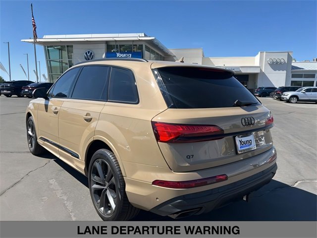 New 2025 Audi Q7 3.0T Prestige image 7