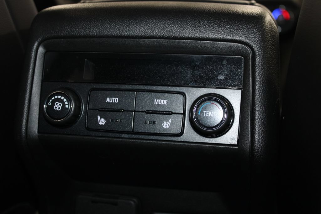 Used 2021 GMC Acadia Denali w/ Denali Technology Package FWD image 34