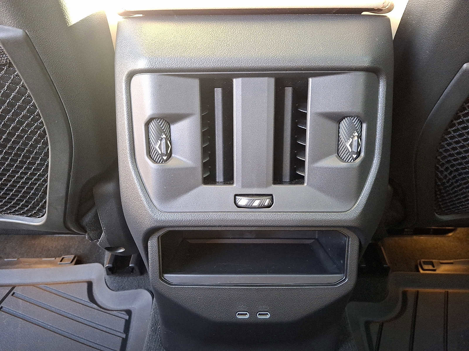 Used 2026 BMW X3 M50 w/ Premium Package image 11