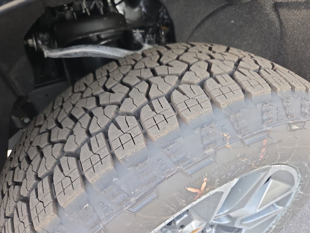 New 2026 Chevrolet Silverado 1500 LT image 30