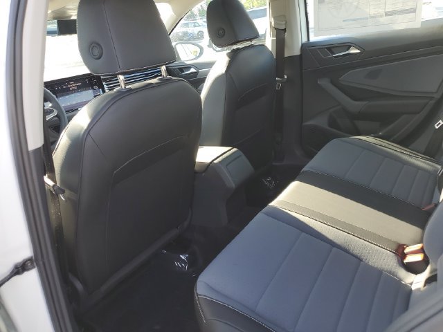 New 2027 Volkswagen Jetta SE FWD image 8