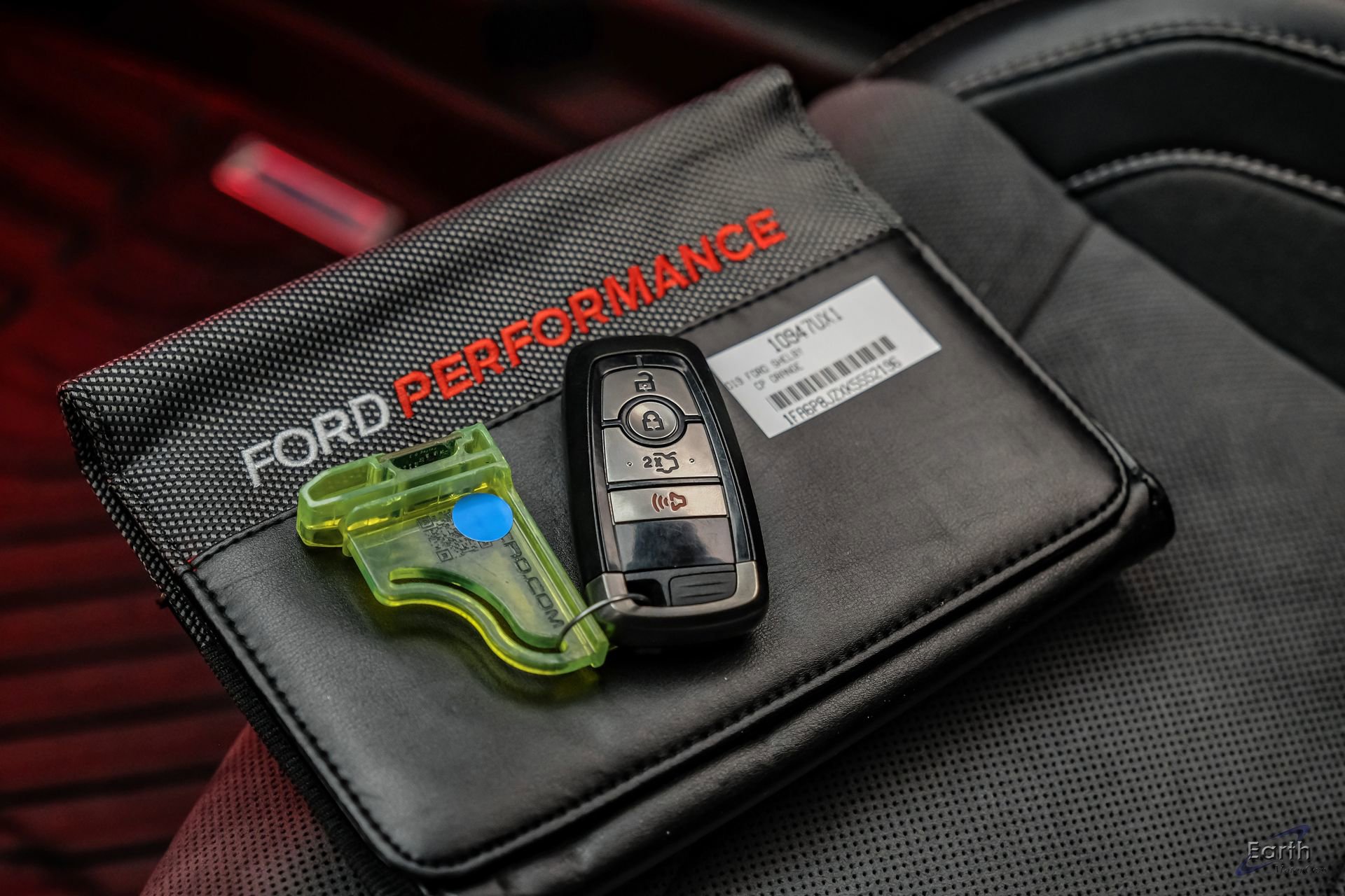 Used 2019 Ford Mustang Shelby GT350 w/ Technology Package RWD image 90