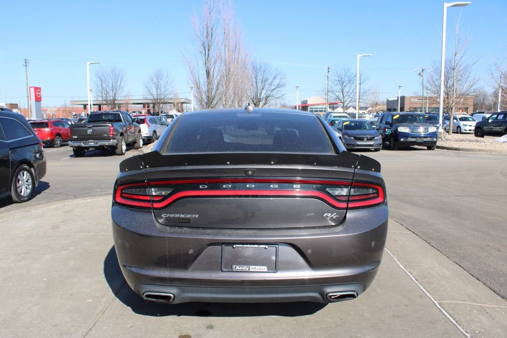 Used 2018 Dodge Charger R/T image 8