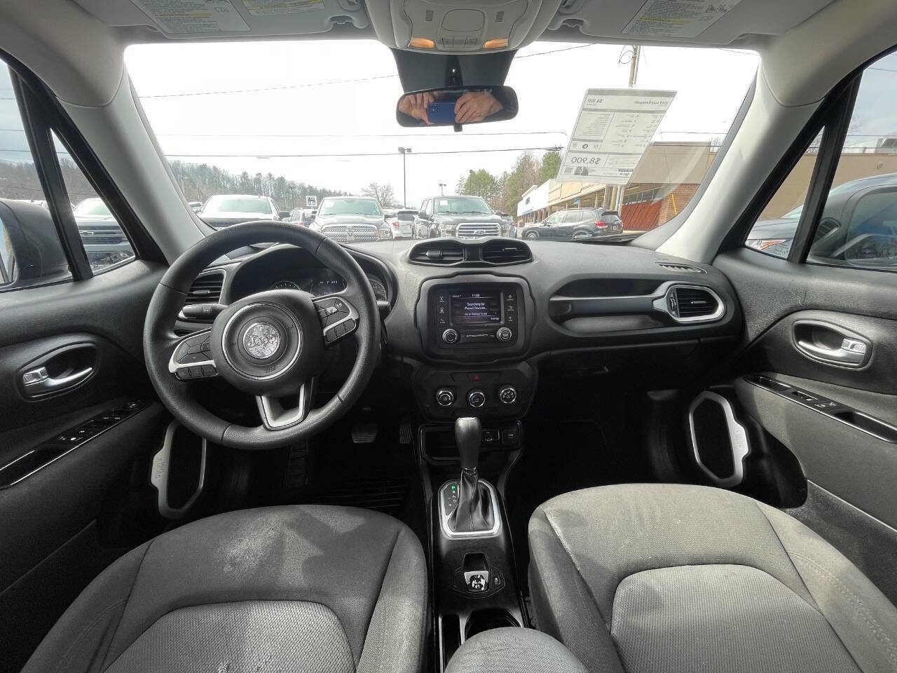 Used 2019 Jeep Renegade Sport FWD image 19