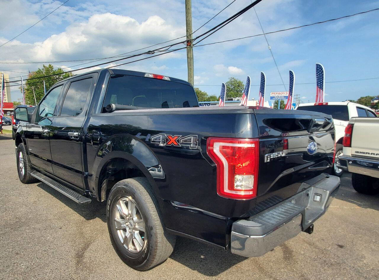 Used 2017 Ford F150 XLT w/ Equipment Group 301A Mid AWD/4WD image 3