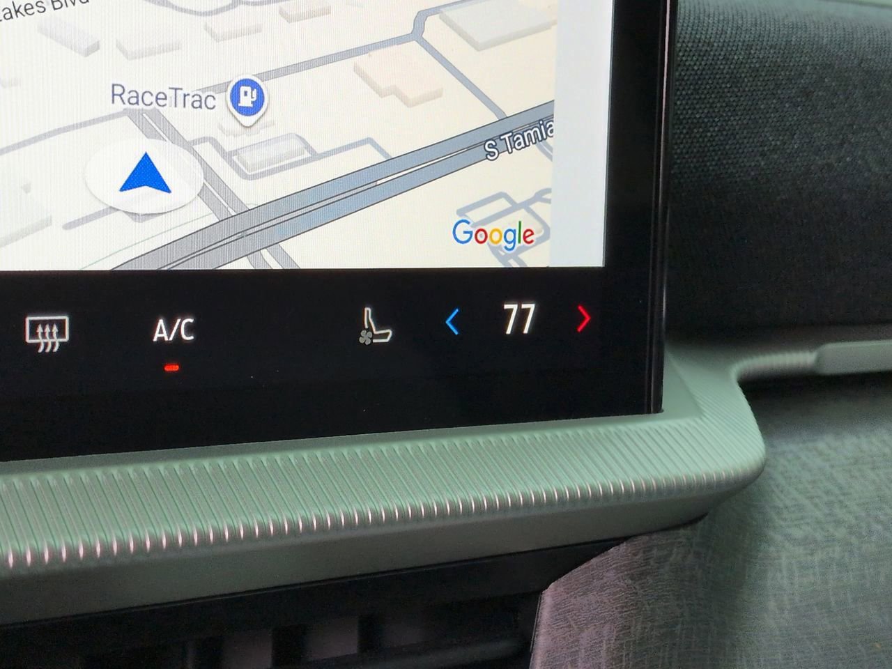 Used 2026 Ford Explorer Platinum w/ LUX Leather Package image 22