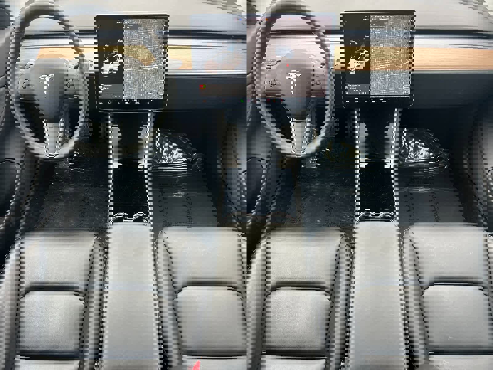 Used 2019 Tesla Model 3 Standard Range Plus image 4