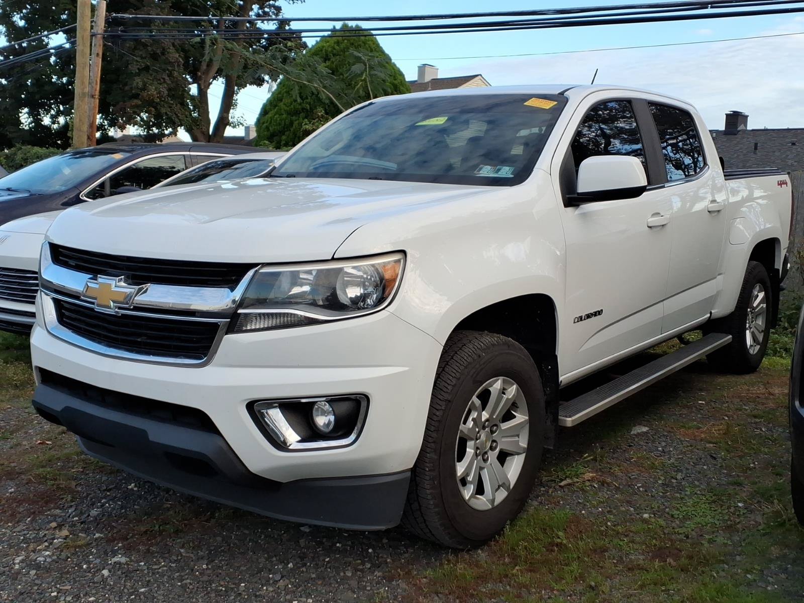 Used 2018 Chevrolet Colorado LT AWD/4WD image 3