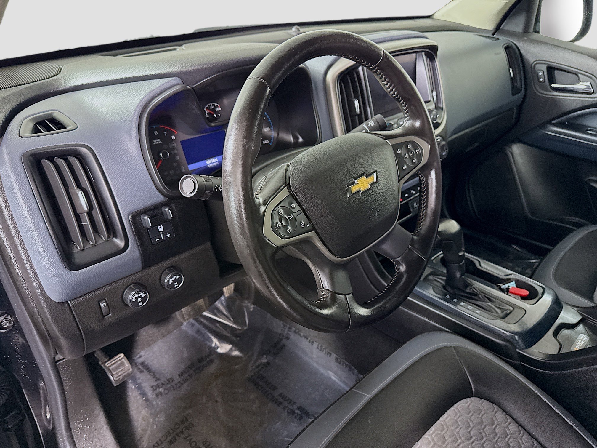 Used 2021 Chevrolet Colorado Z71 w/ Z71 Midnight Edition image 22