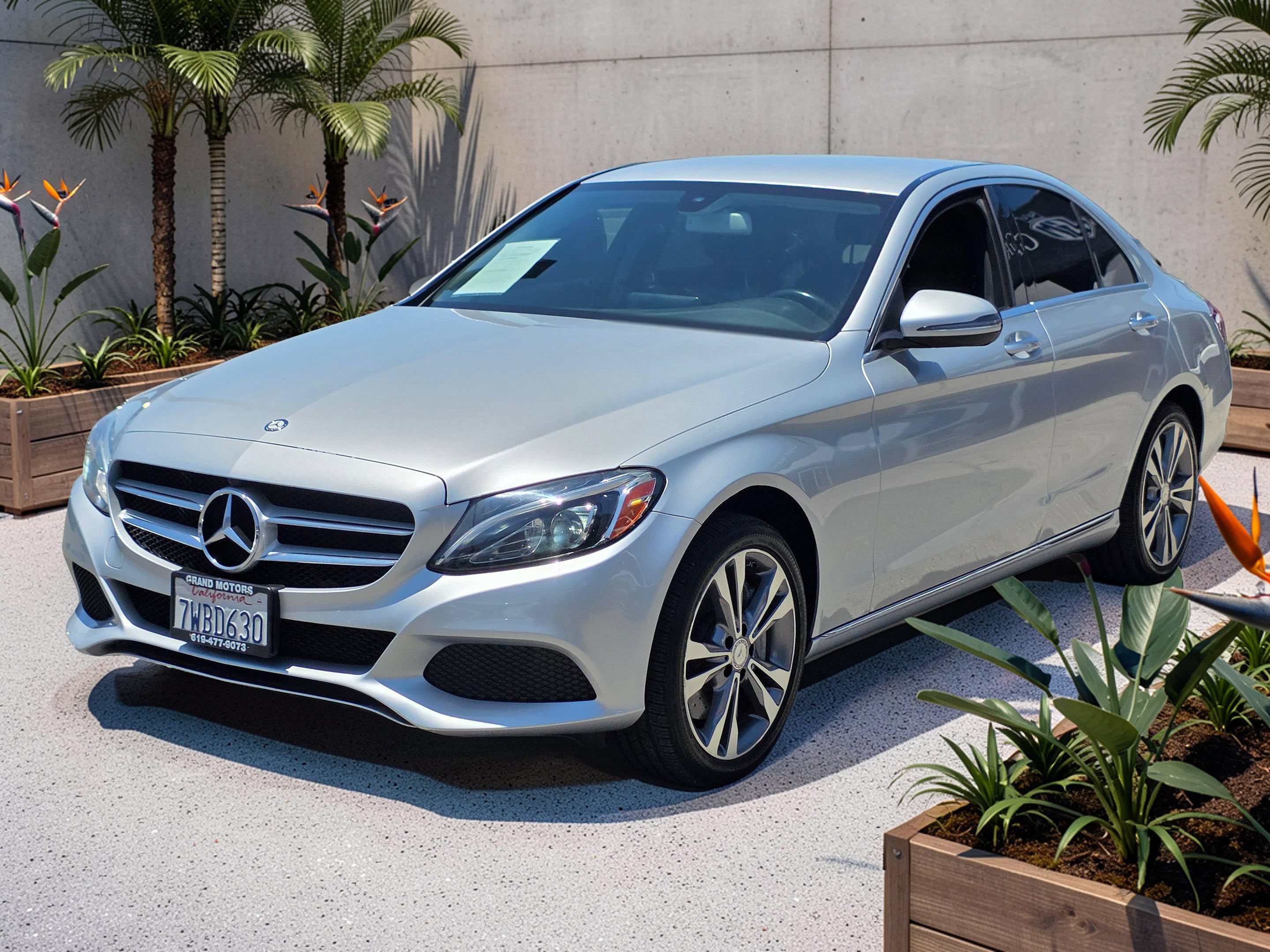 Used 2016 Mercedes-Benz C 350e Sedan w/ Multimedia Package image 3