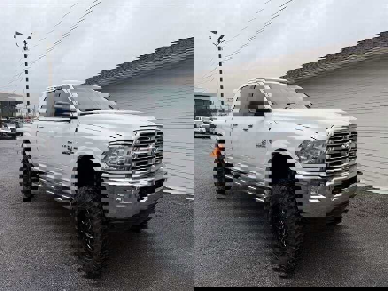 Used 2018 RAM 2500 Lone Star image 3