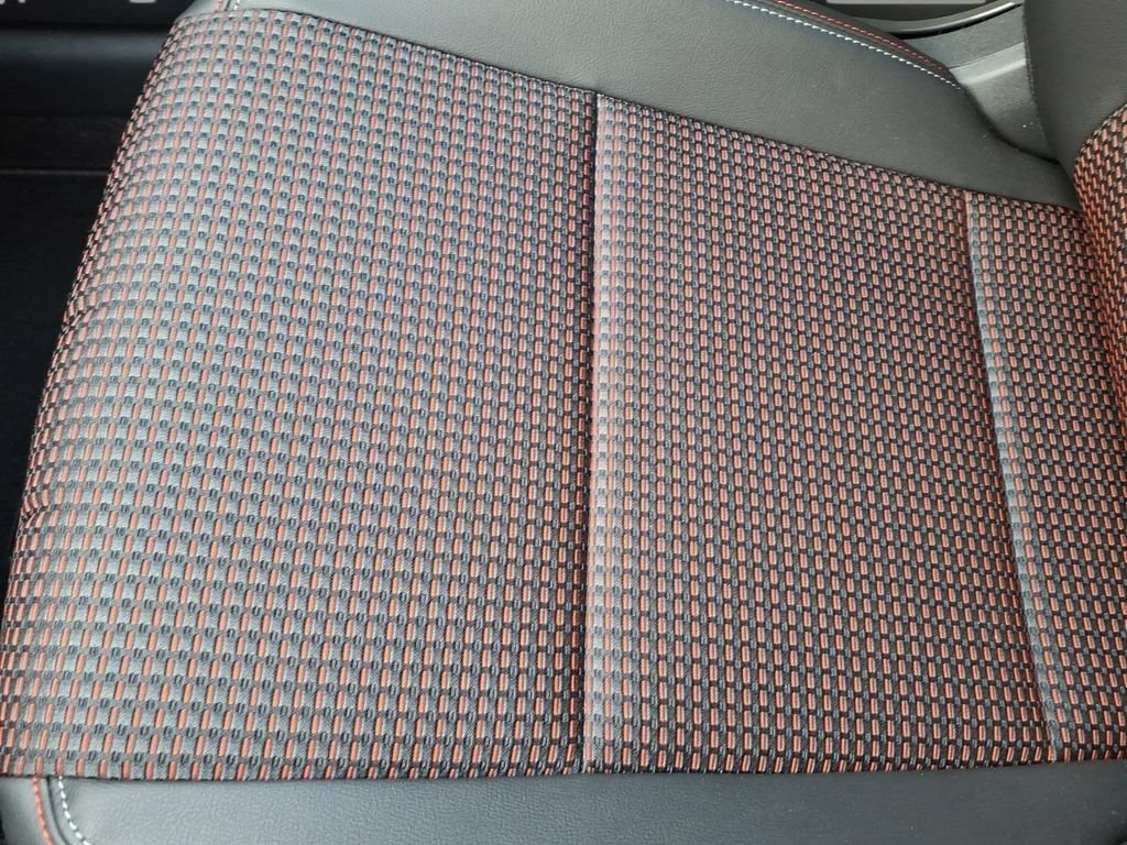 New 2026 Nissan Kicks SR FWD image 25