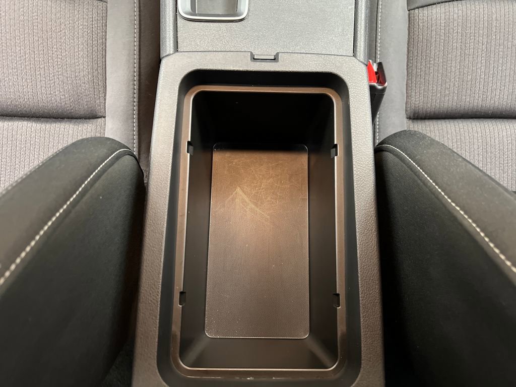 Used 2025 Nissan Altima 2.5 SV image 35