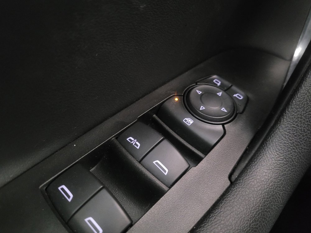 Used 2019 Chevrolet Blazer LT image 27