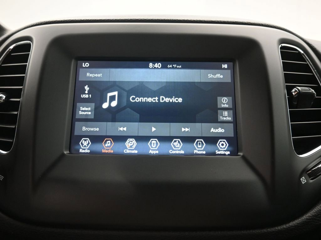 Used 2020 Jeep Compass Latitude w/ Cold Weather Group image 14