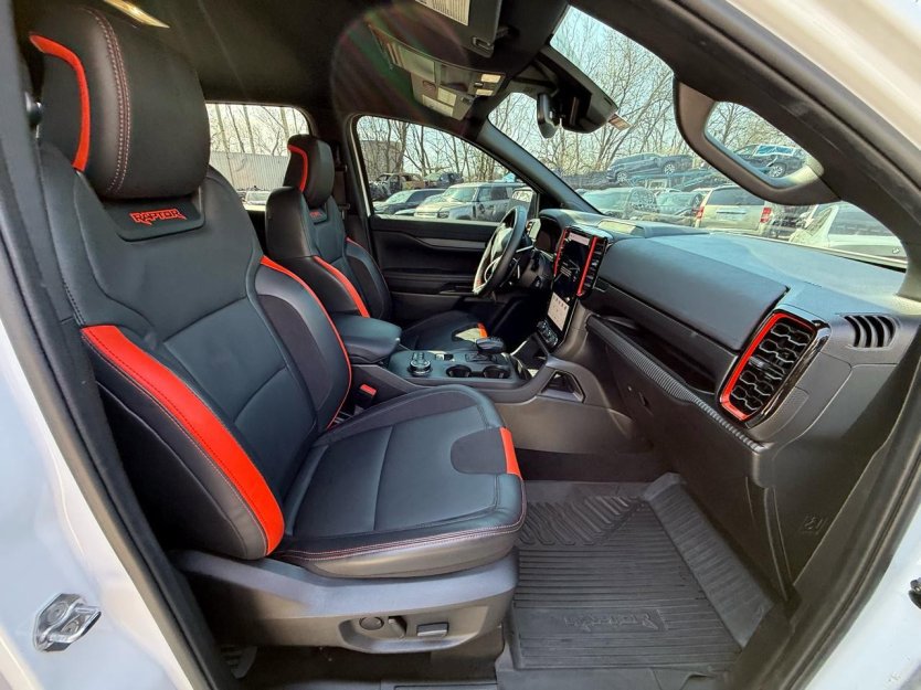 Used 2024 Ford Ranger Raptor image 7